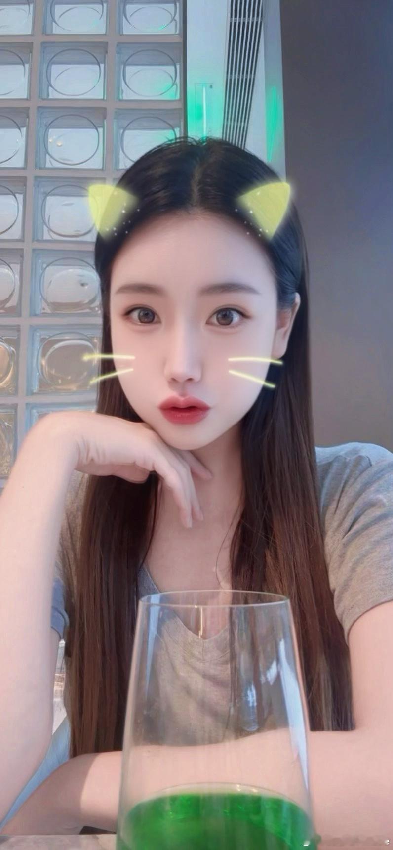 分享近日啦女神集结💫[爱心]​​​