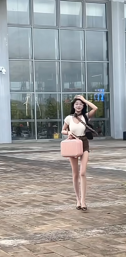 记录一下好闺蜜这种又萌又御的感觉是怎么回事