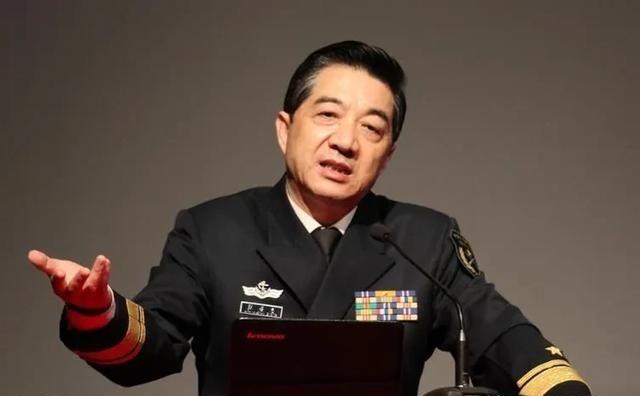 谢谢你张召忠！你真是伟大的预言家！2015年你就说过：“美国啥也不干，让东方大国