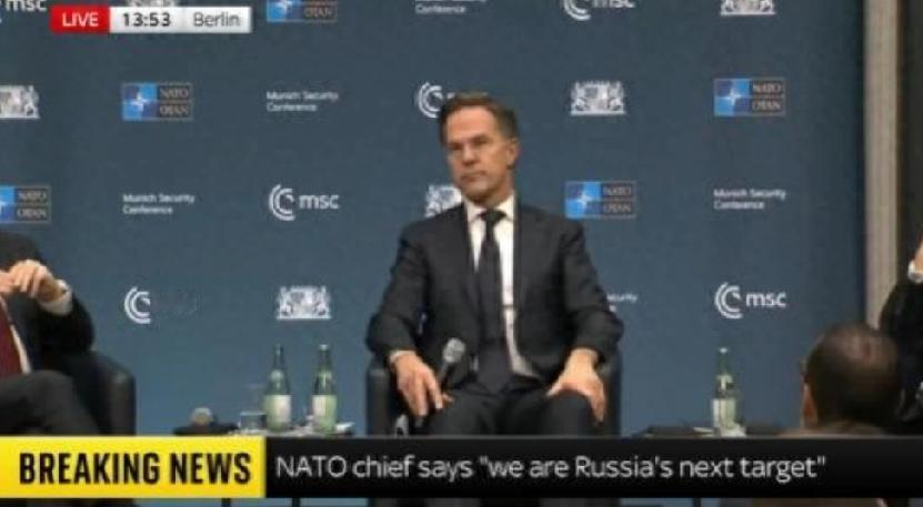 为了让欧洲国家提高军费开支，北约秘书长吕特拼了！据CNN消息，当地时间12月11