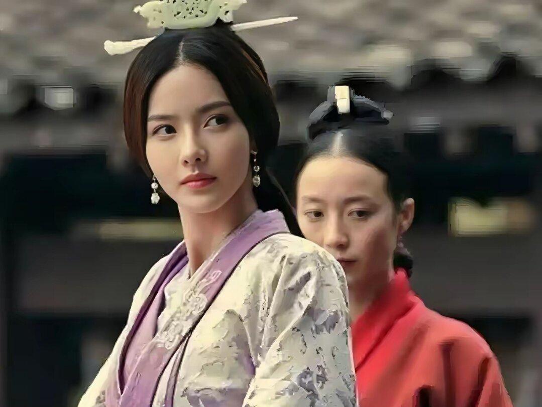 晋国老将魏犨在病危时，让儿子在他死后，把貌美的小妾陪葬。儿子嘴上答应，但后来不忍