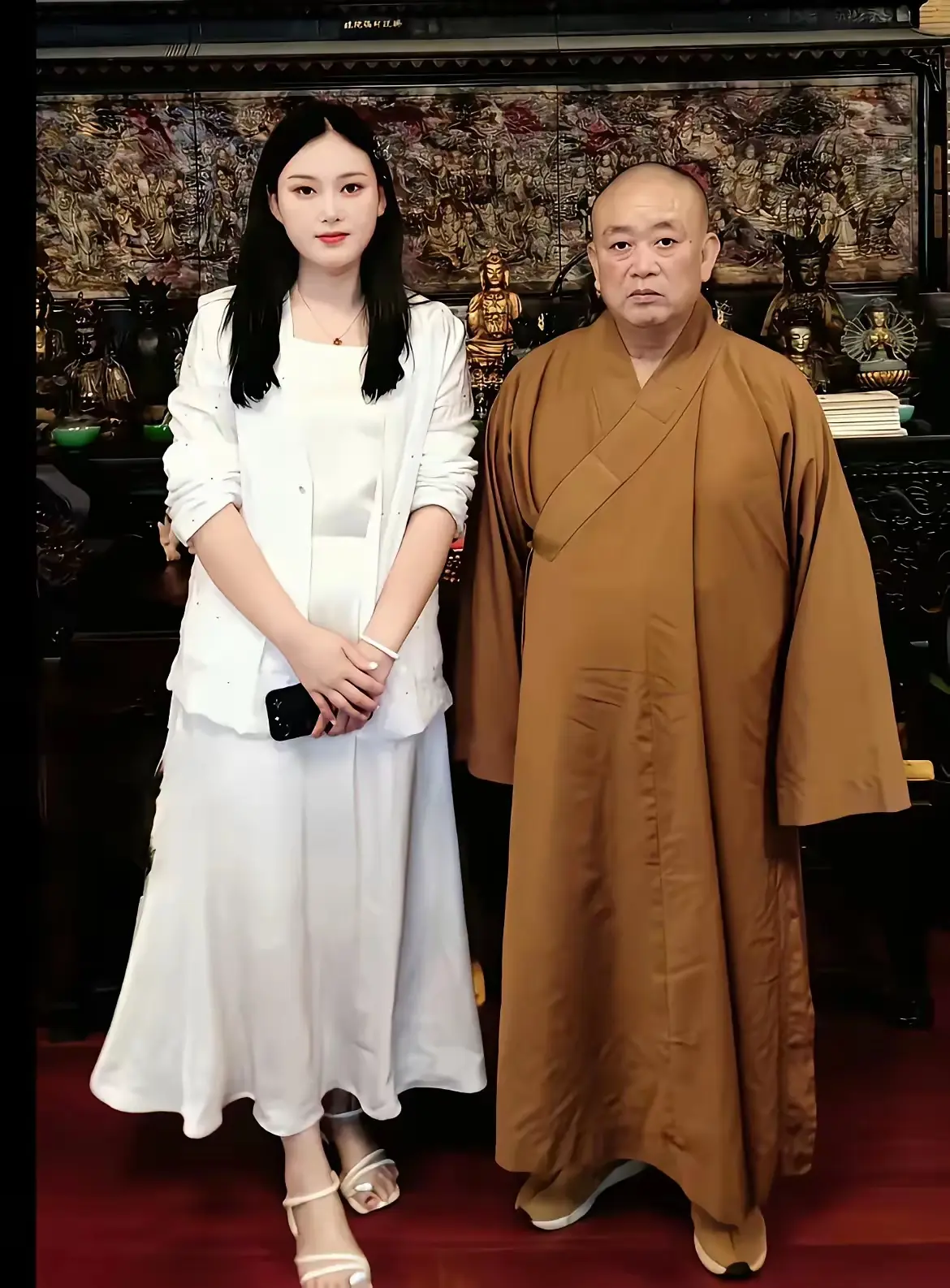 传的沸沸扬扬的释方丈的情况，基本实锤了！这位妹子这两天可能要睡不着觉了！