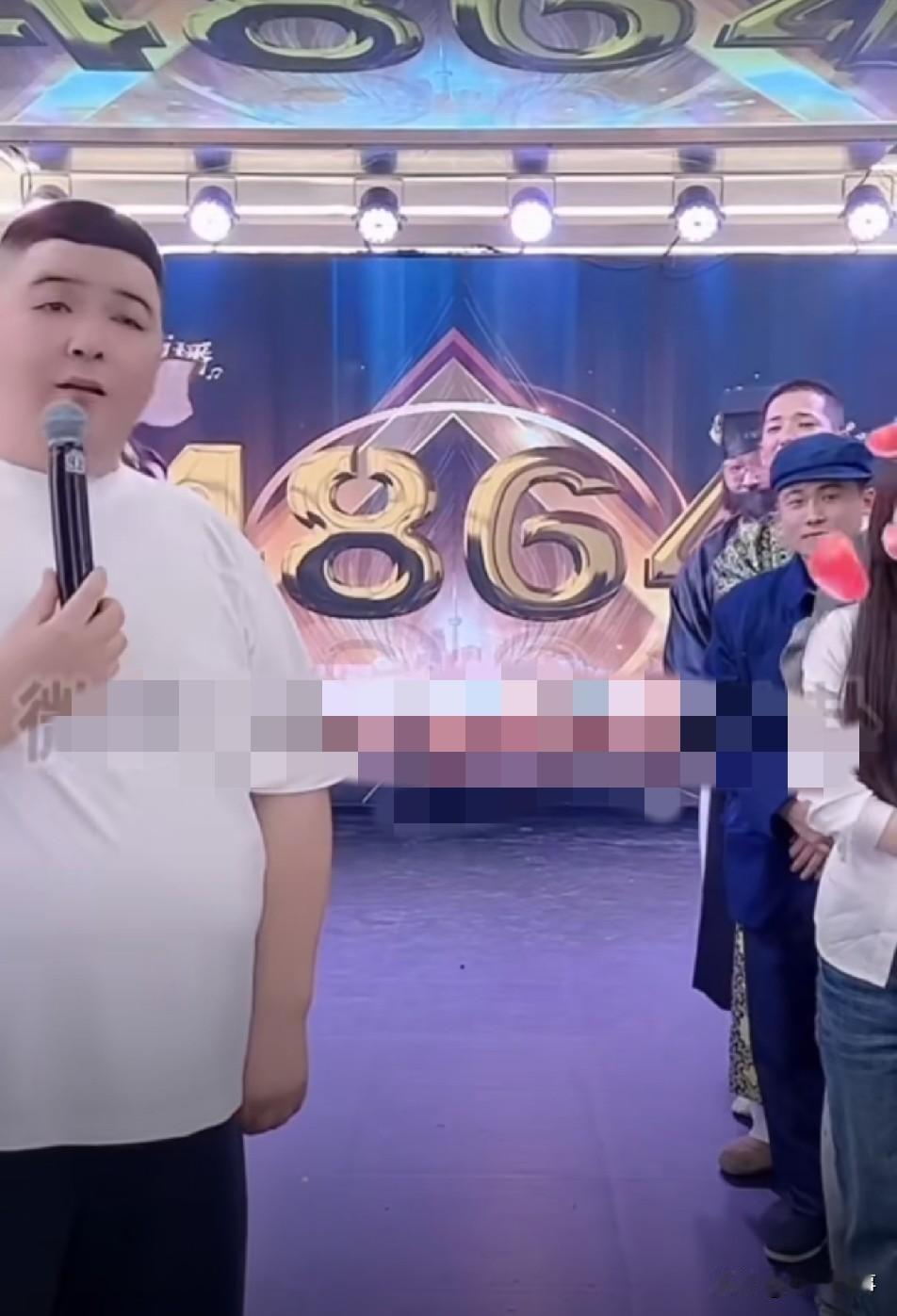 T佑早看出端倪，因“敲打”巴扎黑险些发生争执！  今晚