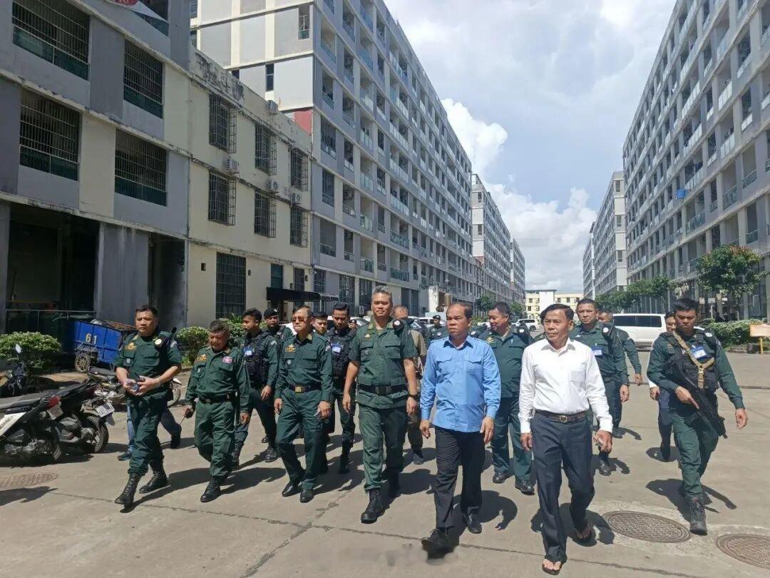 柬埔寨西港警方突击“中国城”园区、扣留290名外国人在290名被扣人员中，巴基