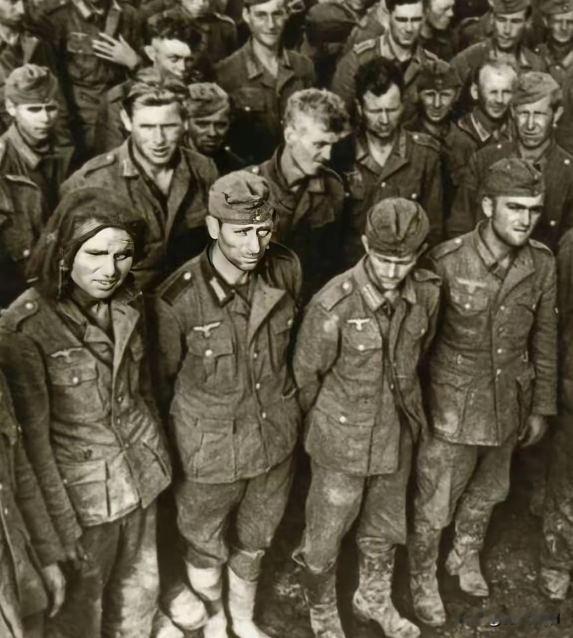 二战中，有不少德军战俘惨遭处决。1945年，德国国防军上将安东·多斯特勒成为二