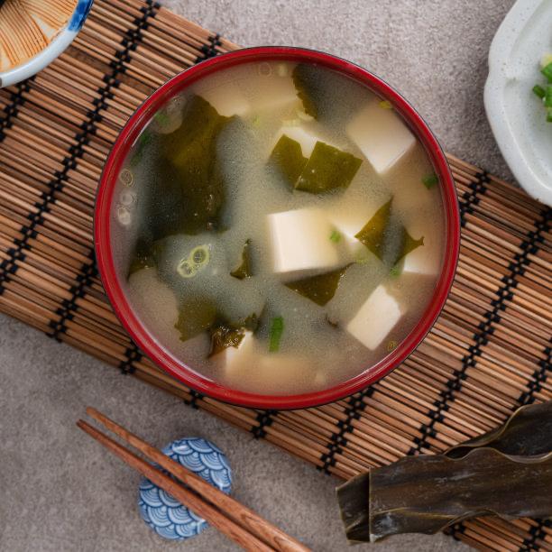 日本变得太脆弱了！一碗味噌汤就让“国产神话”彻底破防8月23日，据环球时报报