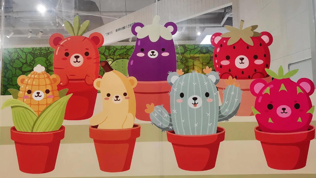 大家觉得生完孩子多久再重新工作比较合适呢我有个师妹，2627岁左右，7月份刚