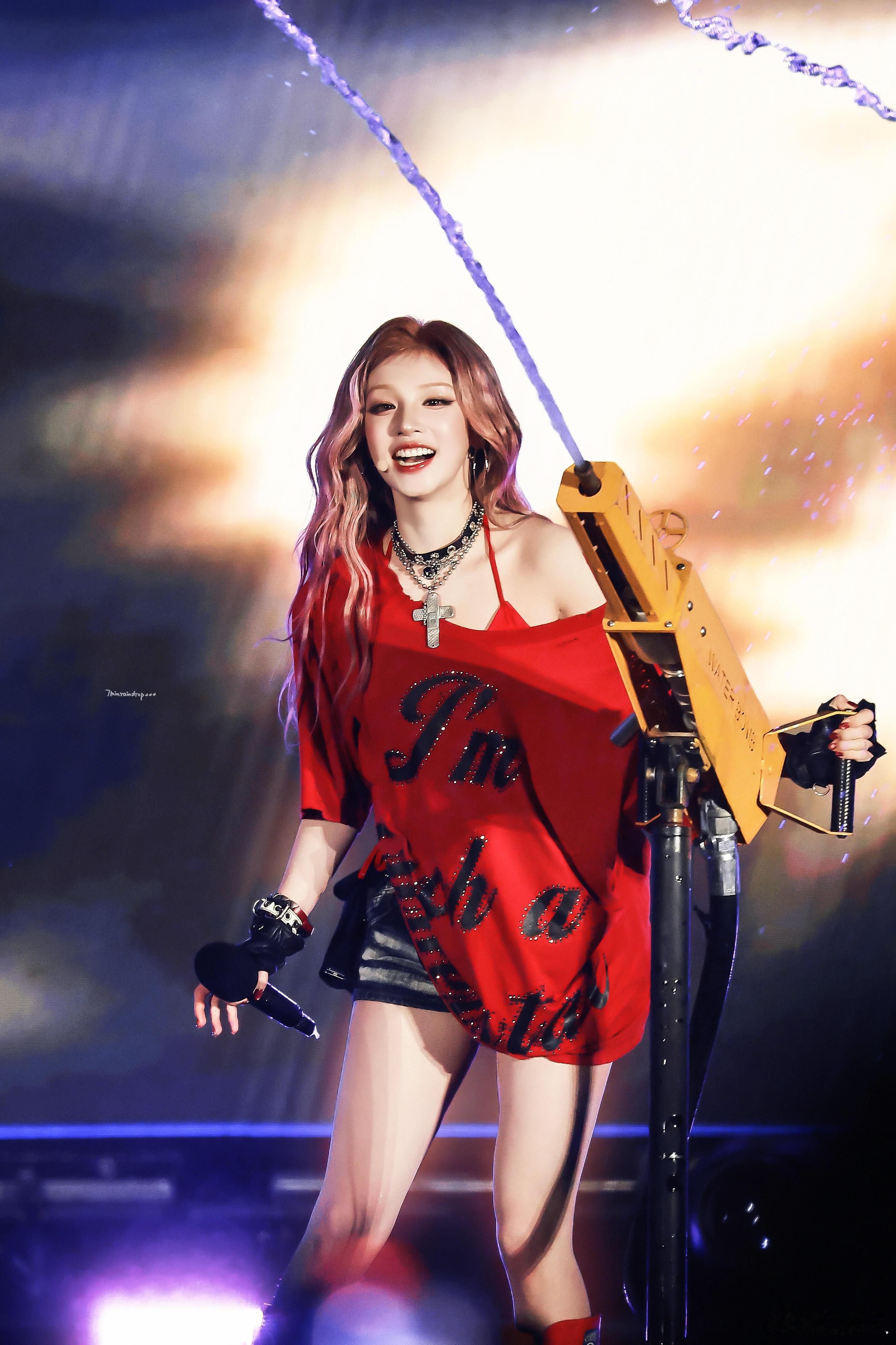 宋雨琦怎么能帅成这样​​​