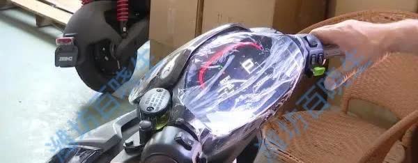 😲家人们，简直太离谱了！盐城的王先生加盟卖“极核”牌电动车，因为销量不好关了店