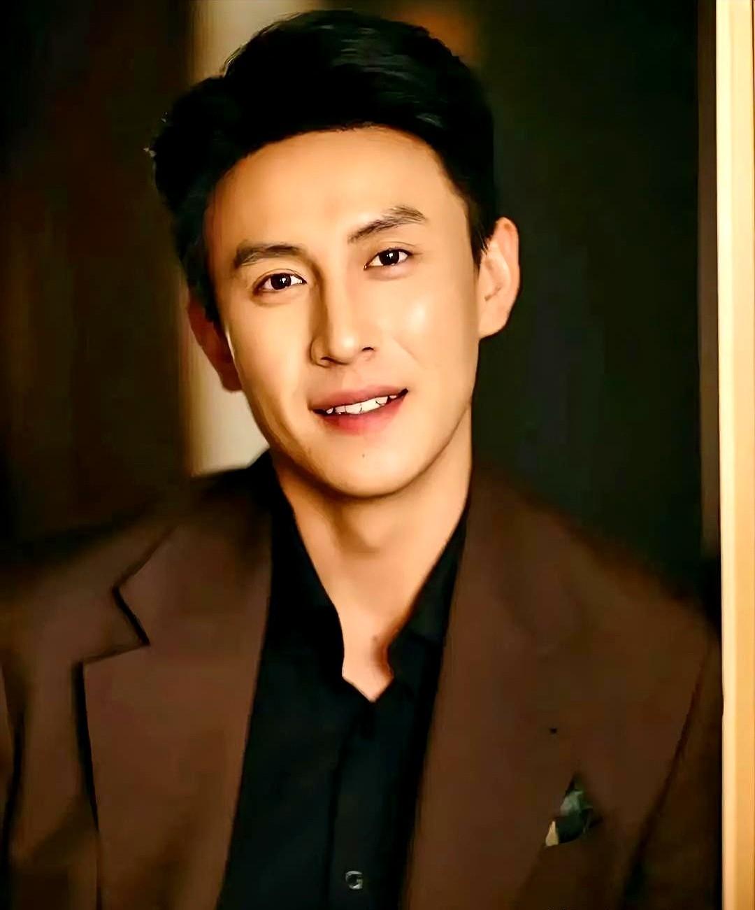 我错了，果然人的成见是一座大山！以前总觉得短剧就是草台班子，直到看了刘萧旭在