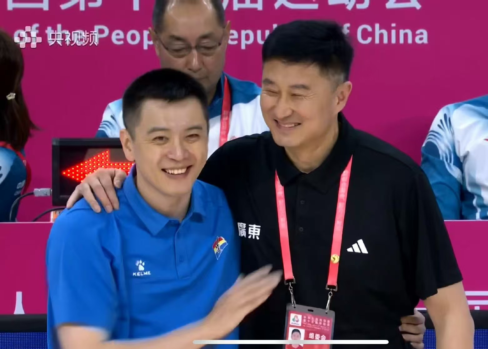 广东一波流打崩辽宁，沈梓捷内线为所欲为，贺希宁替补奇兵