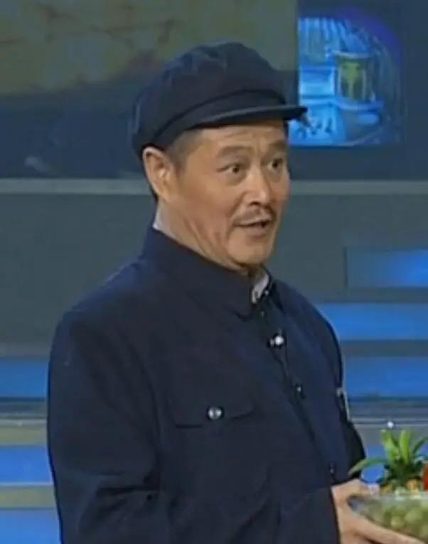 中国现阶段九大名嘴，如何排名？1，罗永浩2，张雪峰3，赵本山4，马云5
