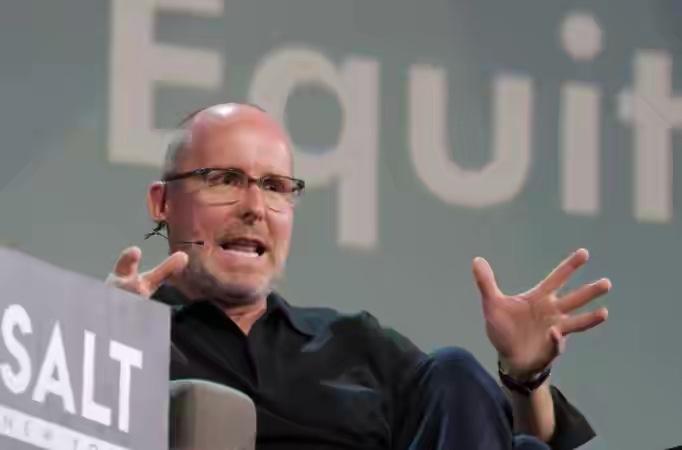 4月24日《华尔街日报》消息，华尔街“崩盘猎人”马克·施皮茨纳格尔发出警告，称美