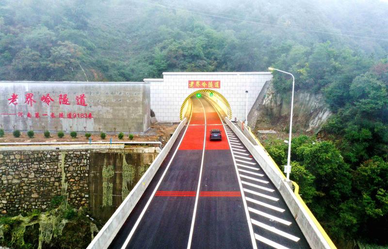 今年的秋天仿佛被按下了快进键，好多人都在问：秋天去哪了？本周多地气温骤降，河南