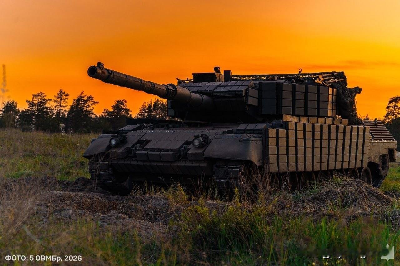 🇺🇦乌克兰第5独立坦克旅在训练演习中使用的“豹”1A5（Leopard1