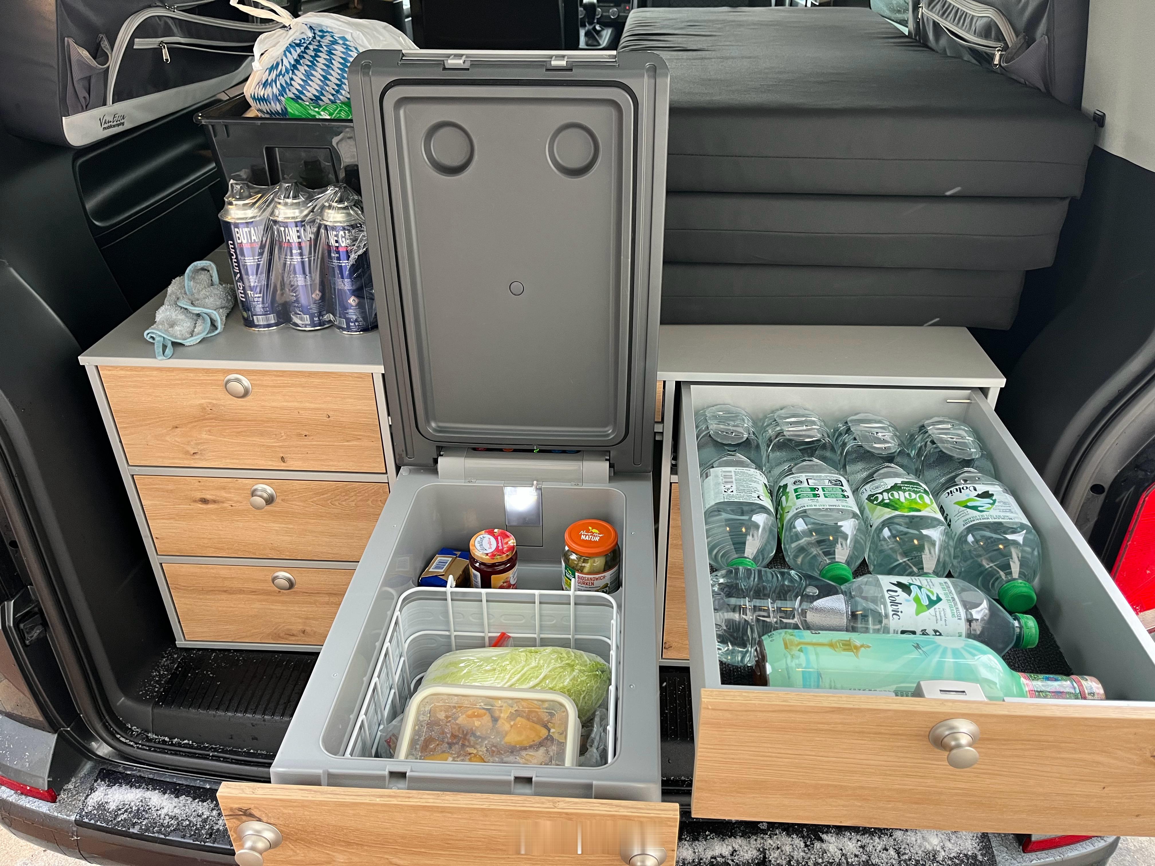 开大面包子出来吃的太好了，我爱大面包子yz77聊车