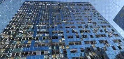 这很可能是第一个被摧毁的巨型现代化城市，以色列CBD成千上百亿大楼，现在变得一文