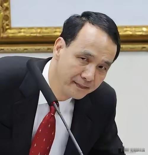 朱立伦提“民国宪法”评沈伯洋？装睡的人从不愿认现实当朱立伦被问道“沈伯洋事