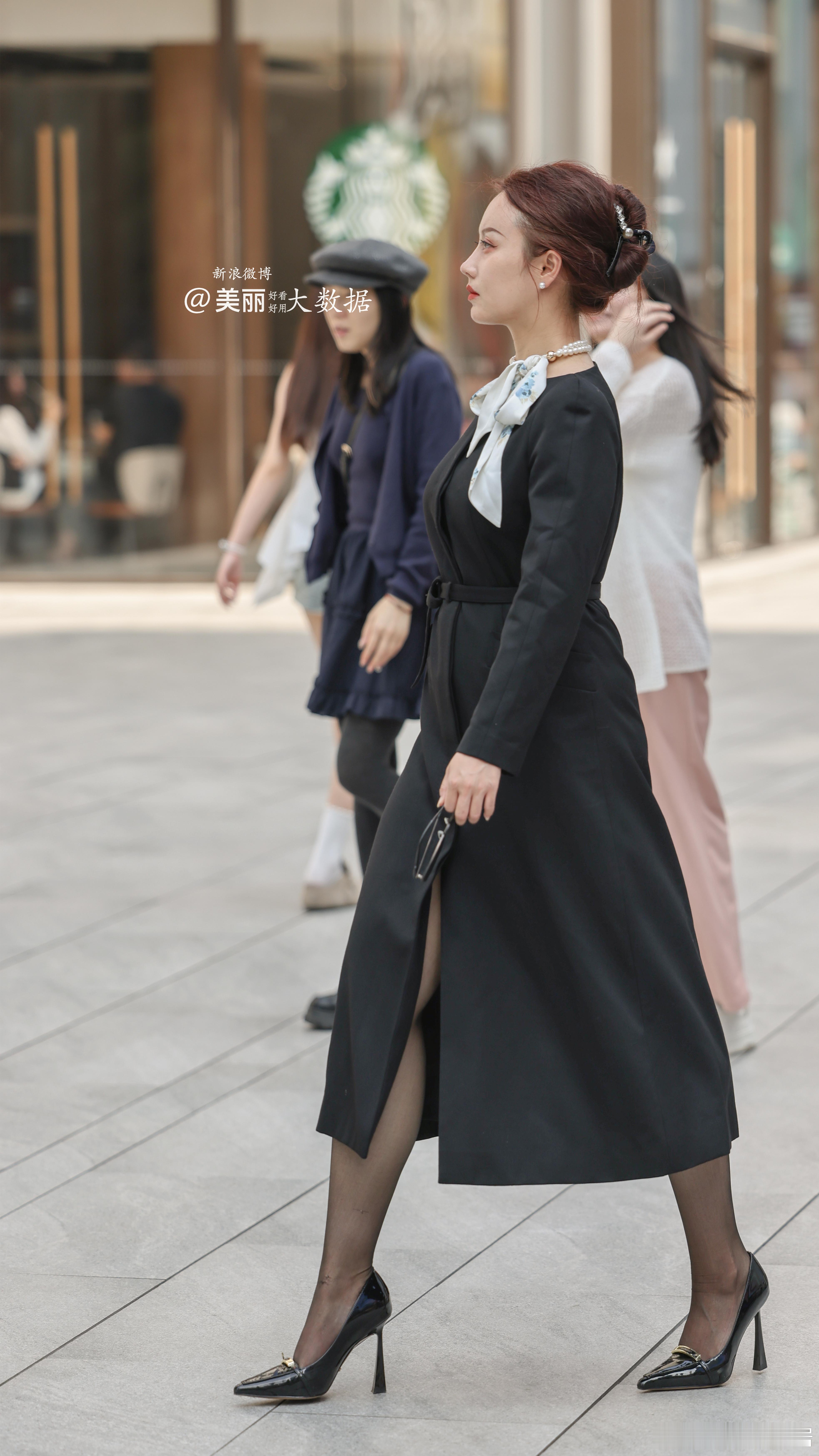 有一种很端庄的感觉。。。不是吗？