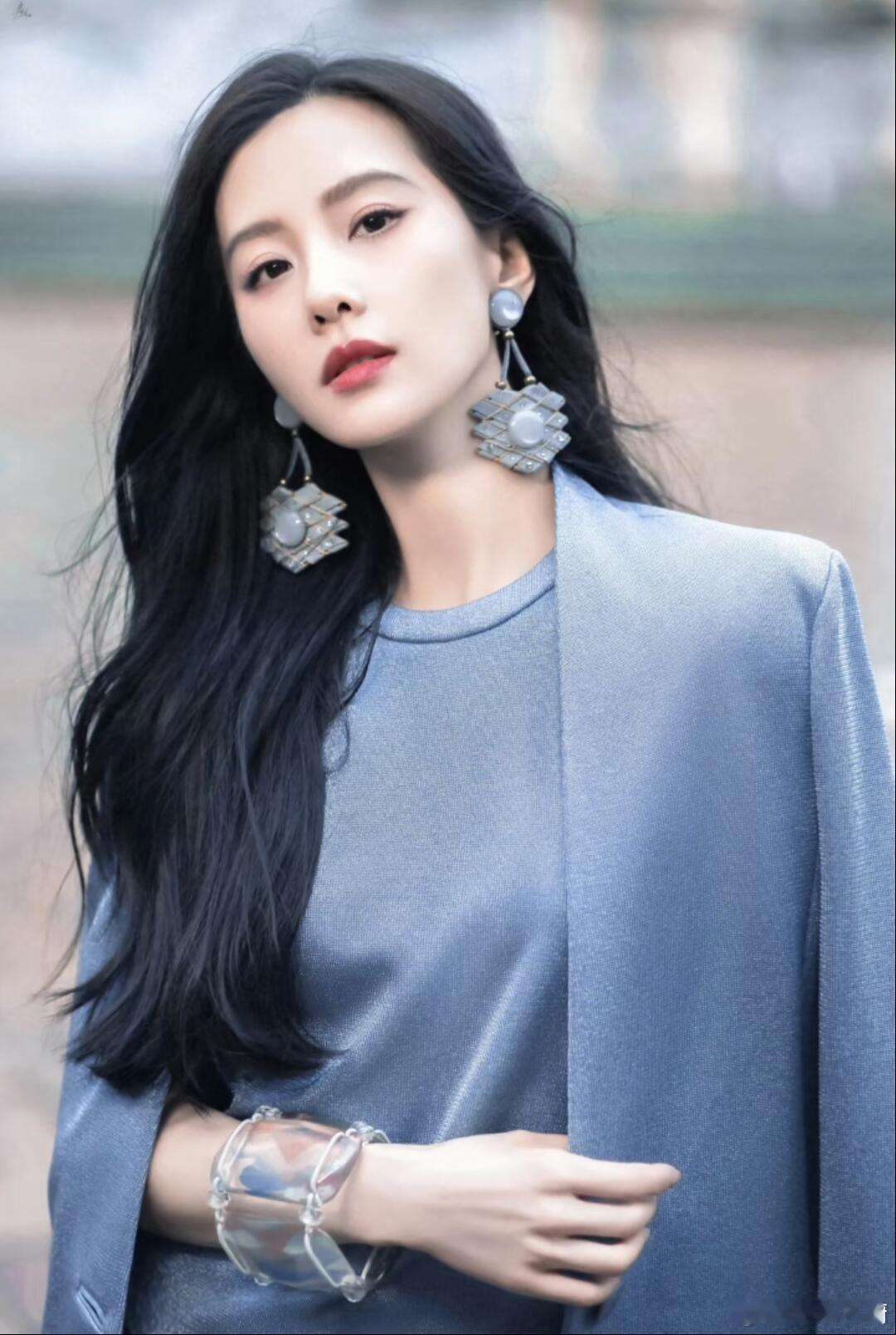 刘诗诗无可挑剔的温婉面庞。