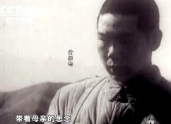 1958年，志愿军撤军前，一名士兵因私自离队被抓回。连长正要发火，谁知战士抹了把