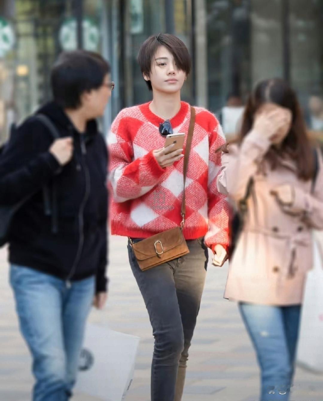 马﻿思﻿‎﻿纯这个﻿﻿发型也太‎好看了吧。