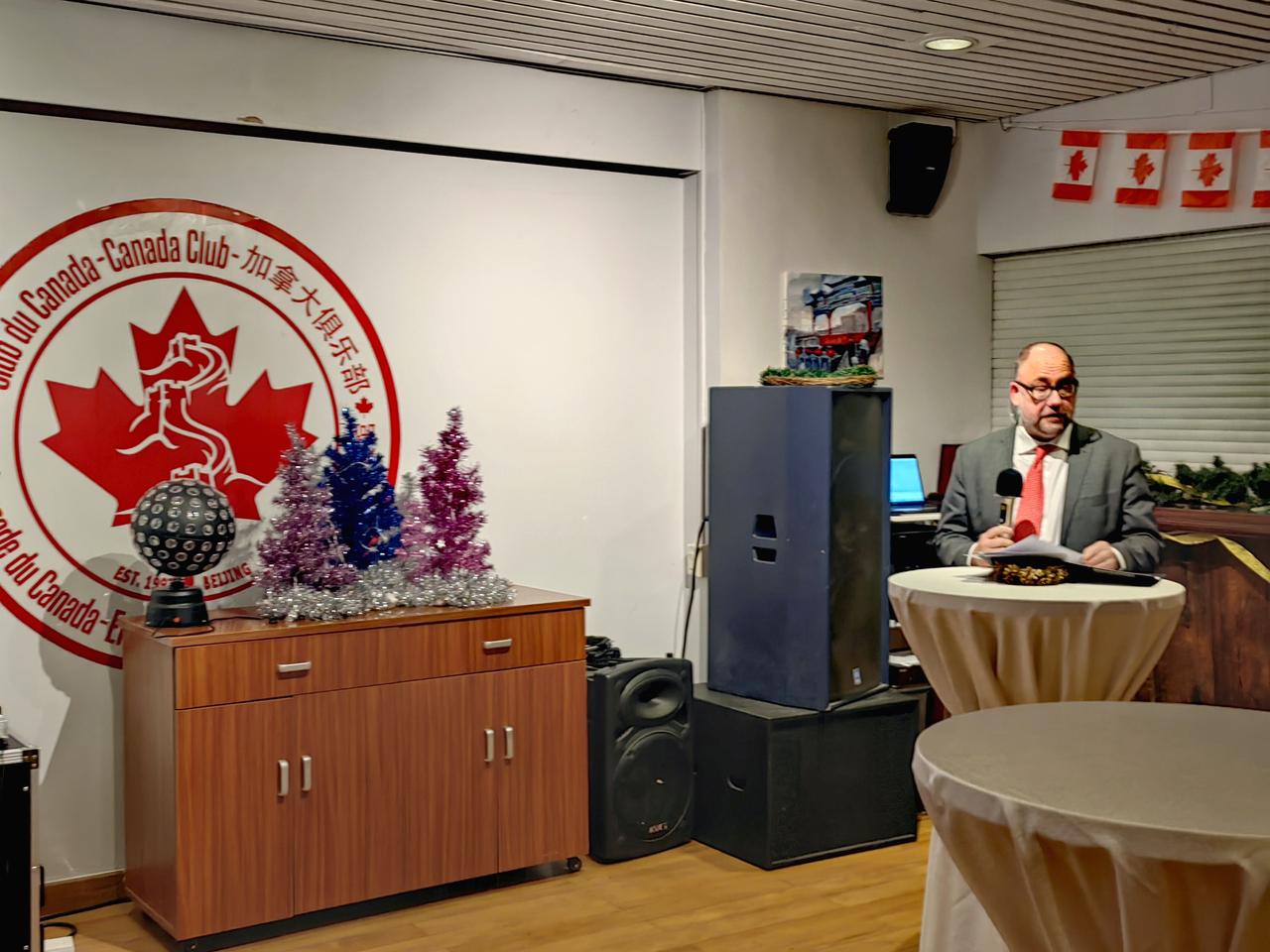 西方人怎么看待中日争端？我发现，很多西方国家官员都认为中国最近对高市早苗的批