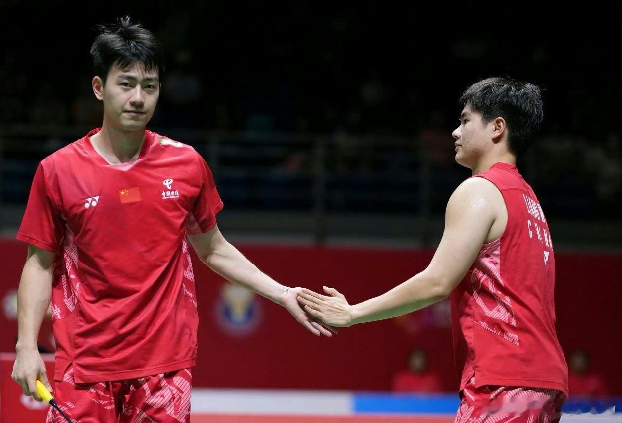 石宇奇退赛信息不对称引争议，队友赛前知情情况出现明显差异2026年汤姆斯杯小组赛