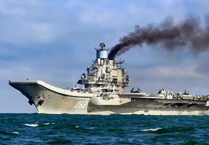 被西方戏称为“超级煤炉”，甚至调侃“敌人在百里之外都能靠烟雾找到它”的俄罗斯库兹