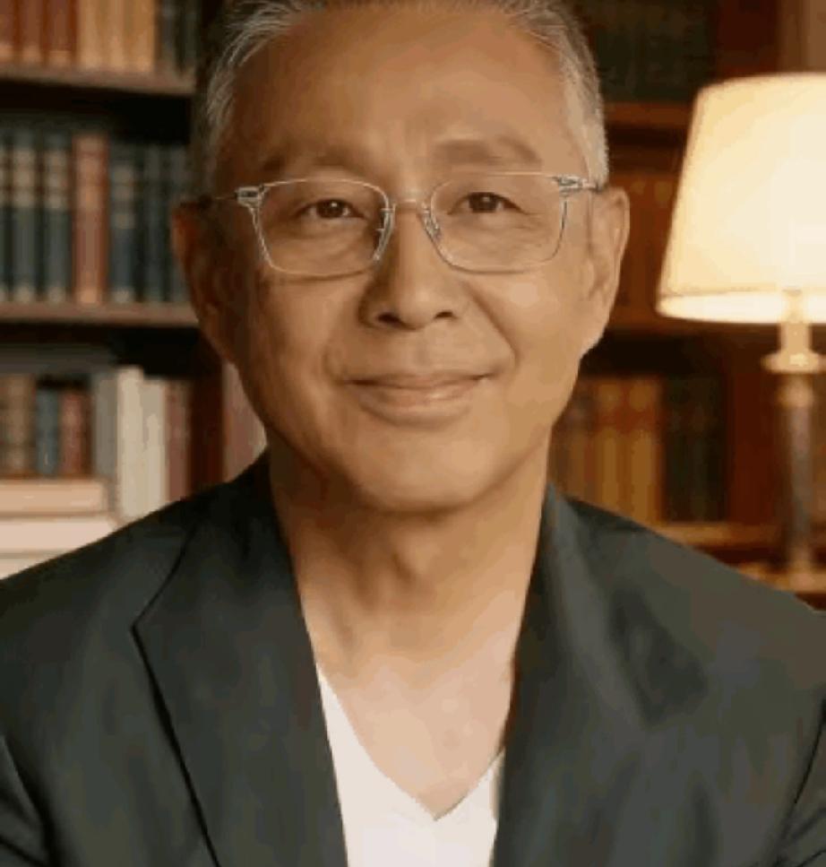 陈道明说：“别人爱不爱你不重要，真的不重要，甚至父母爱不爱你不重要，亲人爱不爱你