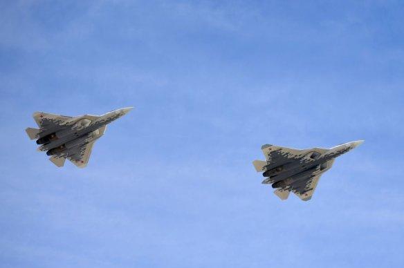 UAC：首批两架苏-57E战机交付给外国客户联合飞机公司（UAC）首次将两架