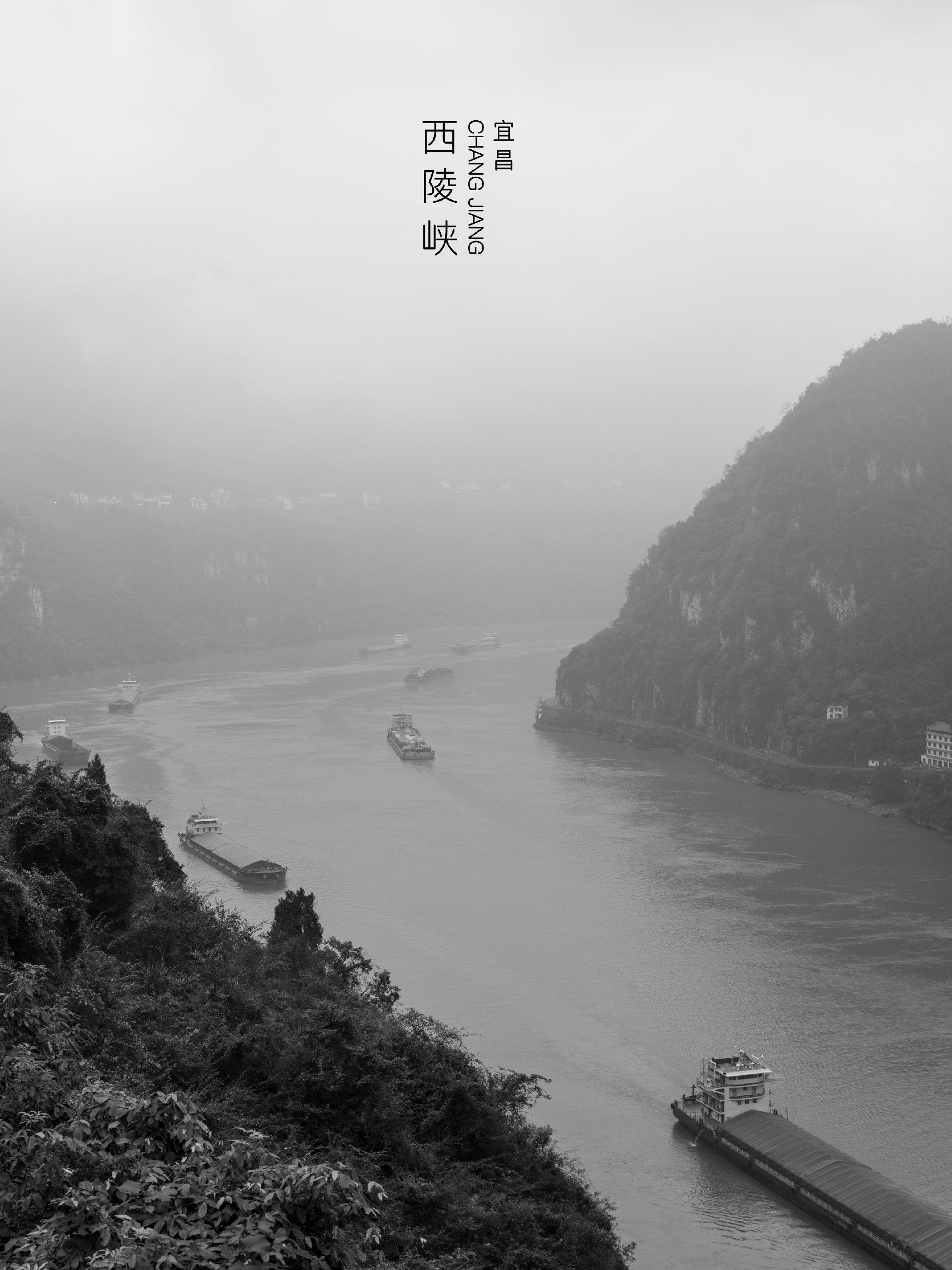 黑白照片也会让人想象出彩色的场景！摄影攻略：学会用“黑白”看世界。这是...