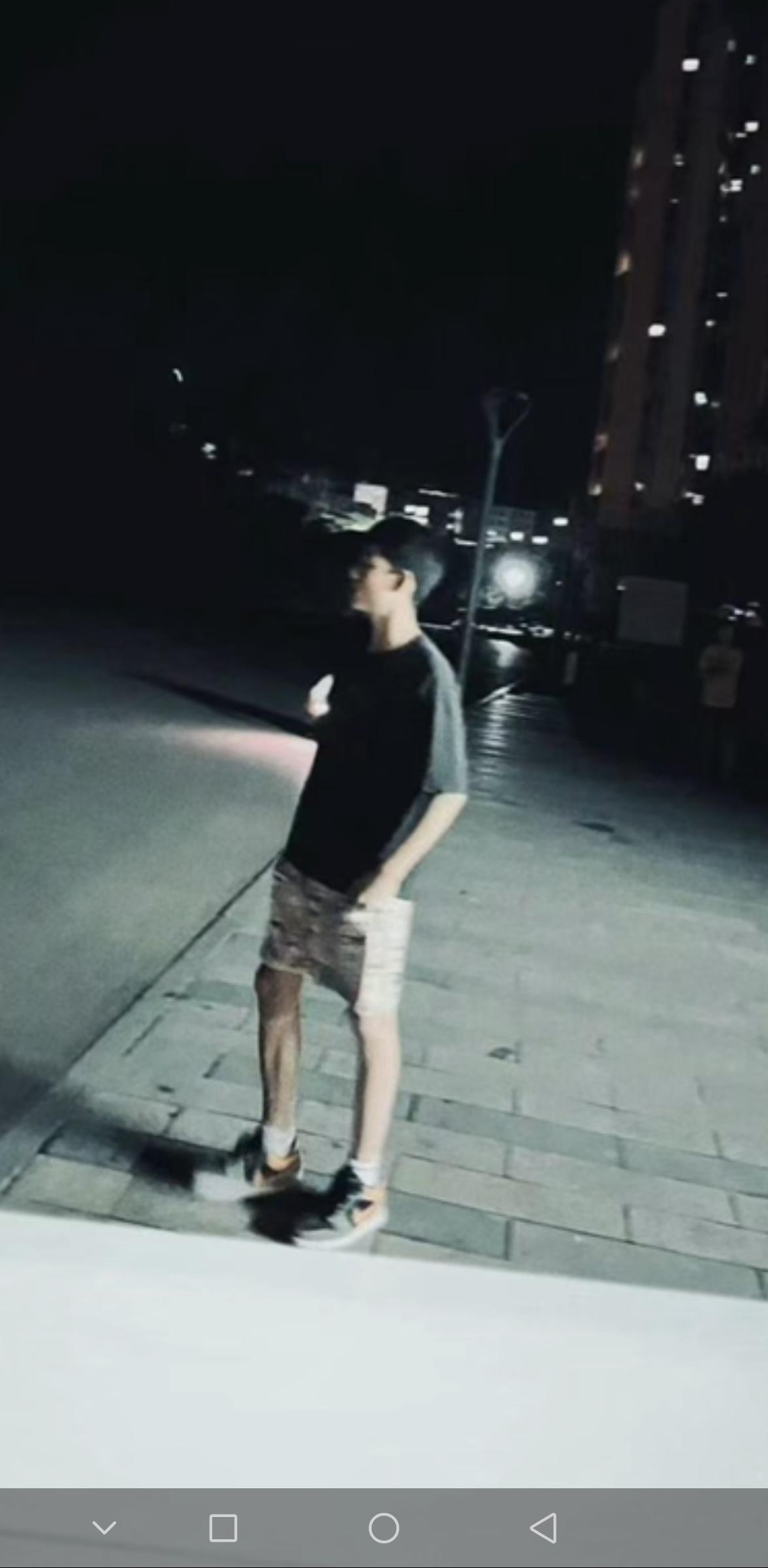 不知不觉我的男孩长大了