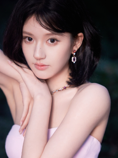 我最近算是看懂了！感觉她能长红