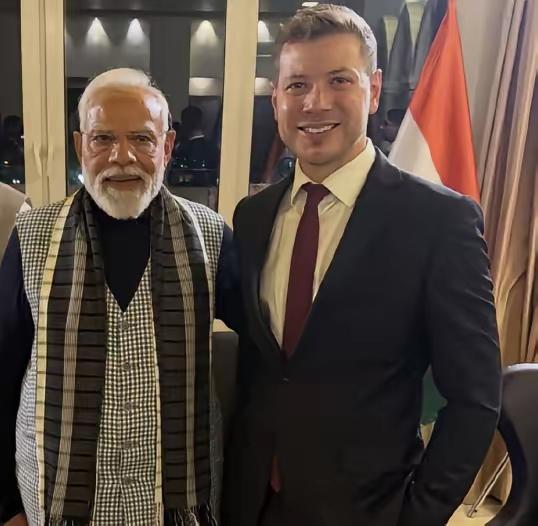 莫迪和内塔尼亚胡吃完晚餐，怒气冲冲的离开，知情人士透露搞砸了！最近不知道哪里