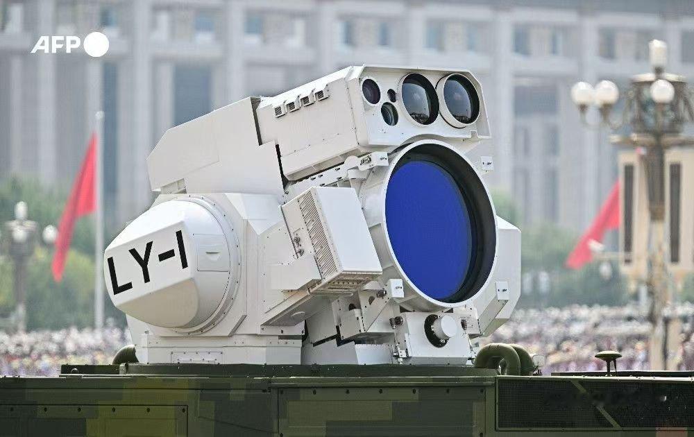 平平无奇的法新社​​​