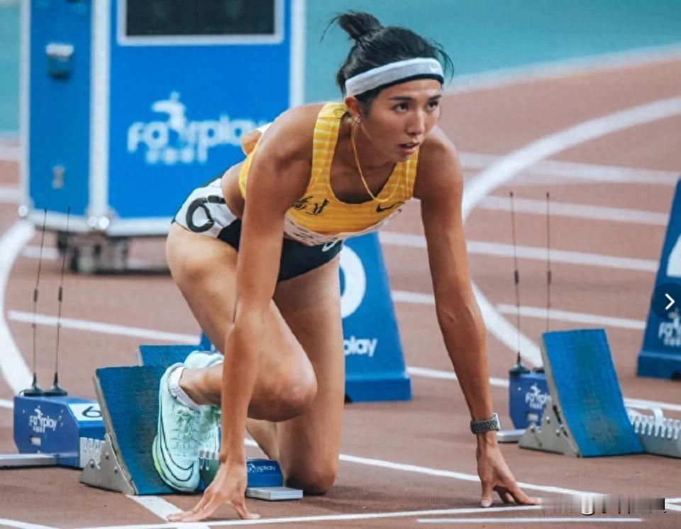 明眼人都知道，不知道你们发现没？林雨薇聊起自己手记时跑出10秒70，