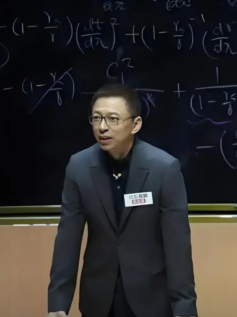 张朝阳：在我的同辈中，也许我的公司不是最赚钱的，但是公司百分百还是我的。 搜