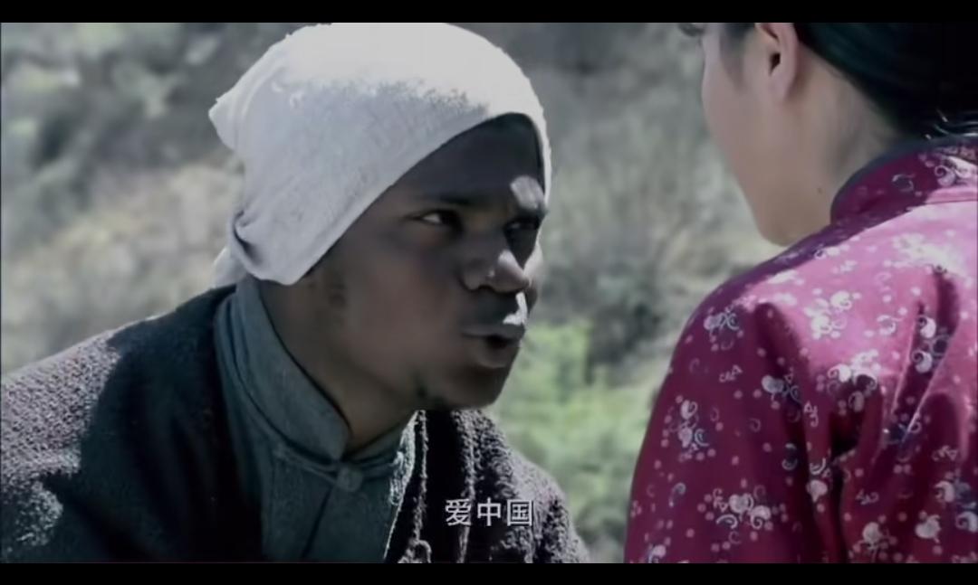 黑人参加了咱们游击队打鬼子抗日？还和游击队员谈恋爱，说爱中国？我直接惊掉下巴了！