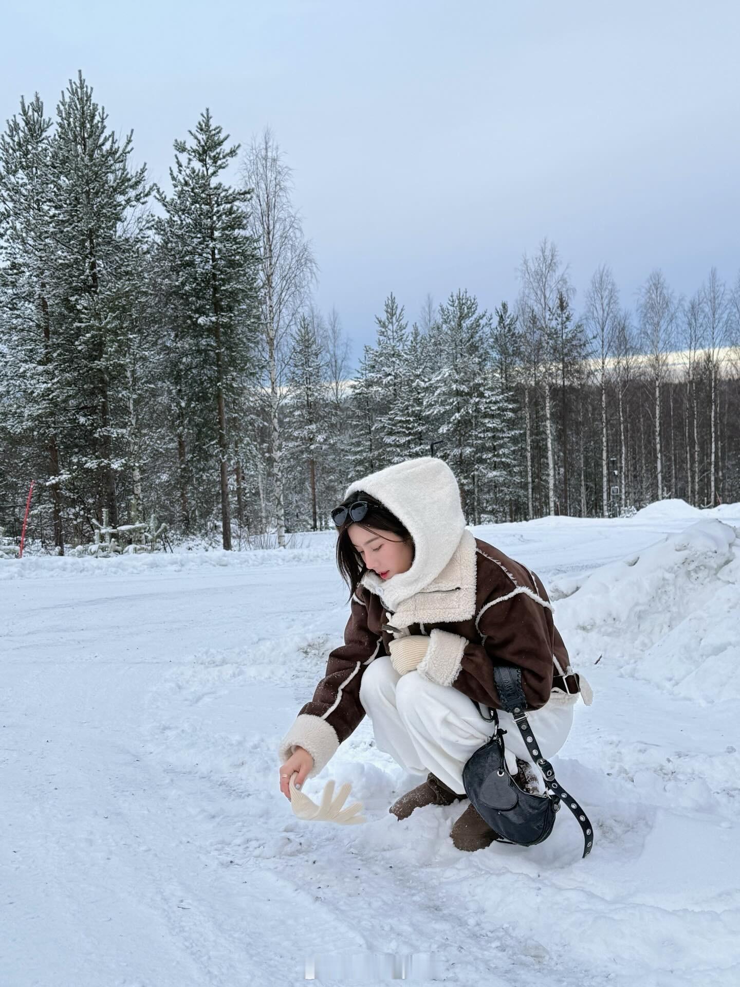 权恩妃和李时安旅行❄️