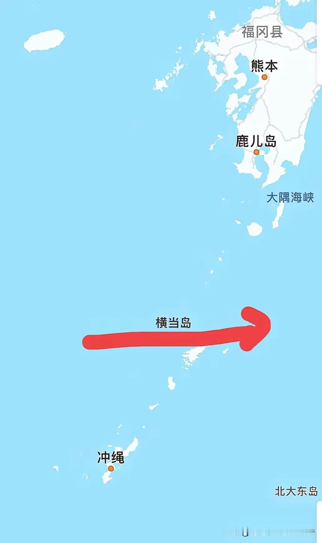 抗议一万句，不如军舰溜一圈！解放军穿越横当岛，硬核回应太解气嘴上抗议千次万