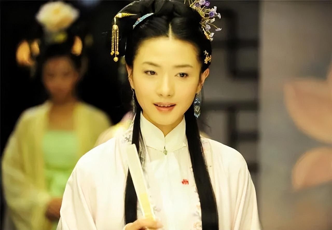 俗语“寡妇三更磨豆腐，光棍半夜洗衣服”，究竟说的是什么？嘉靖十年，山东兖