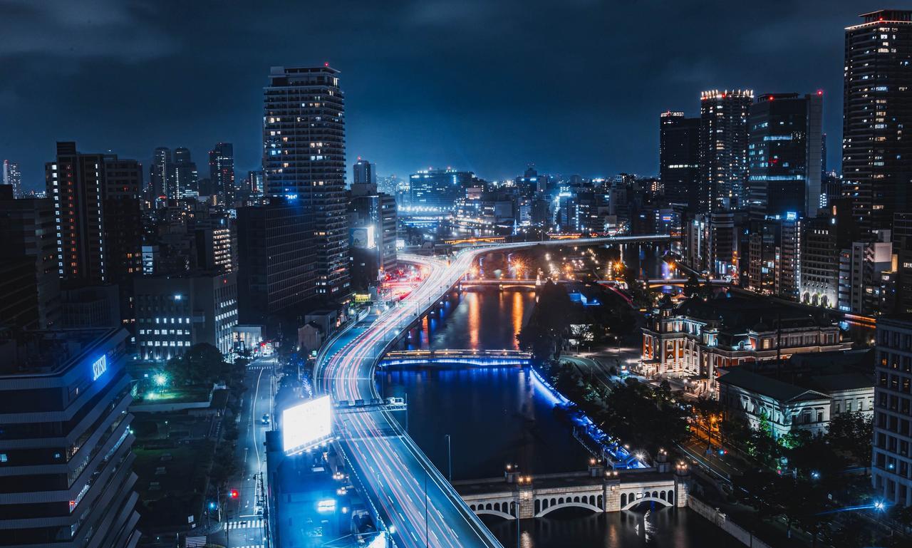 好美！大阪的夜景。