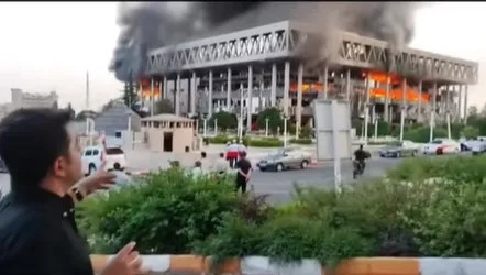 以色列和伊朗战争已经进入了第五天，双方打击的目标已经由军事目标，扩大至民用目标，