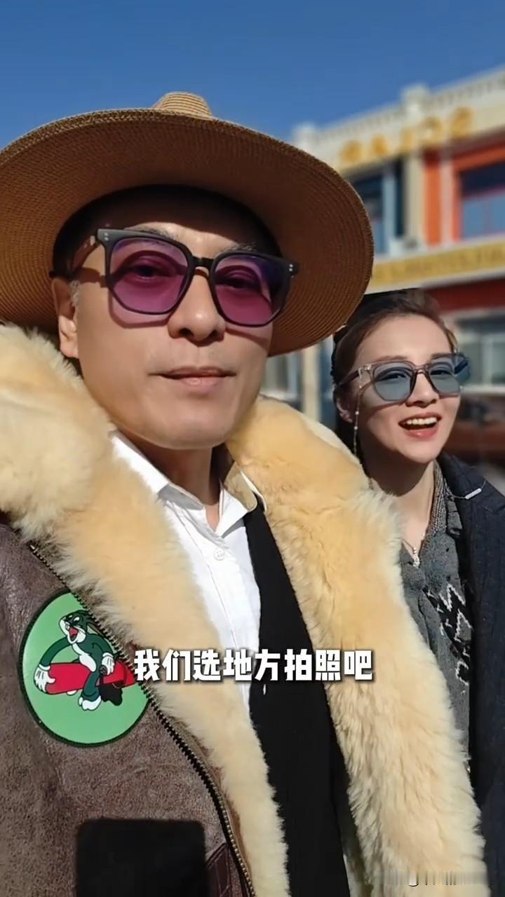 2月14日，章龄之更新夫妻生活日常vlog，并配文说道：“今天和龙哥谈朋友，发现