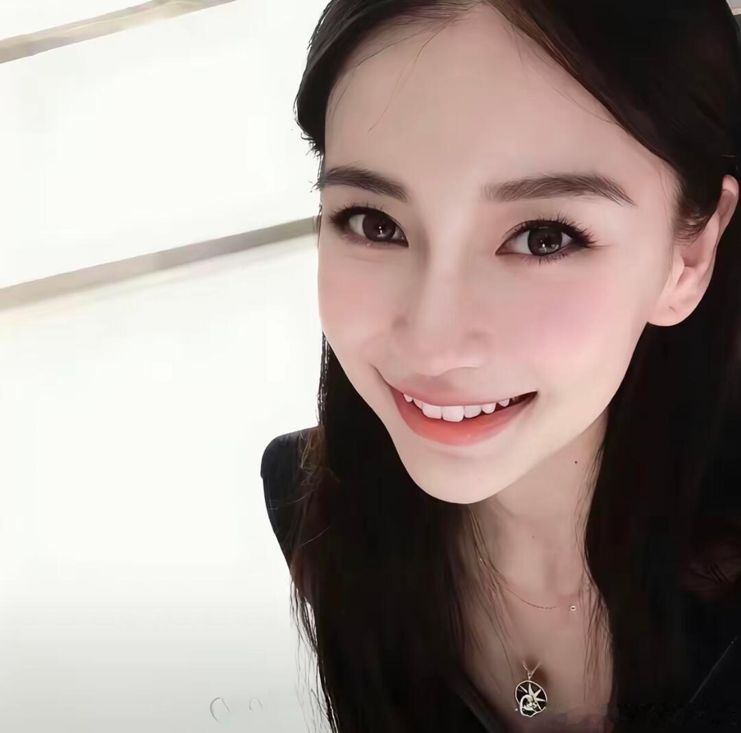 王玉雯＆杨颖内娱两大神颜美到爆炸啦好喜欢好喜欢好喜欢​​​