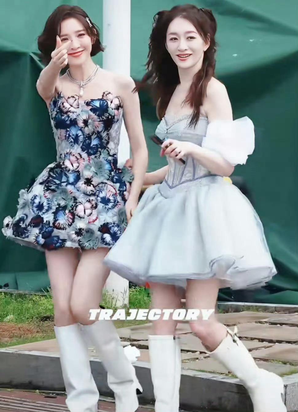 李小冉唐艺昕一公造型两位公主同框也太美了👸🏻李小冉×唐艺昕浪姐一公造型，颜值