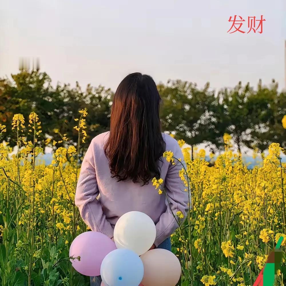 笑不活了！浙江男子误穿妻子裙子上班，全程毫无察觉，网友：画风太滑稽“笑不活