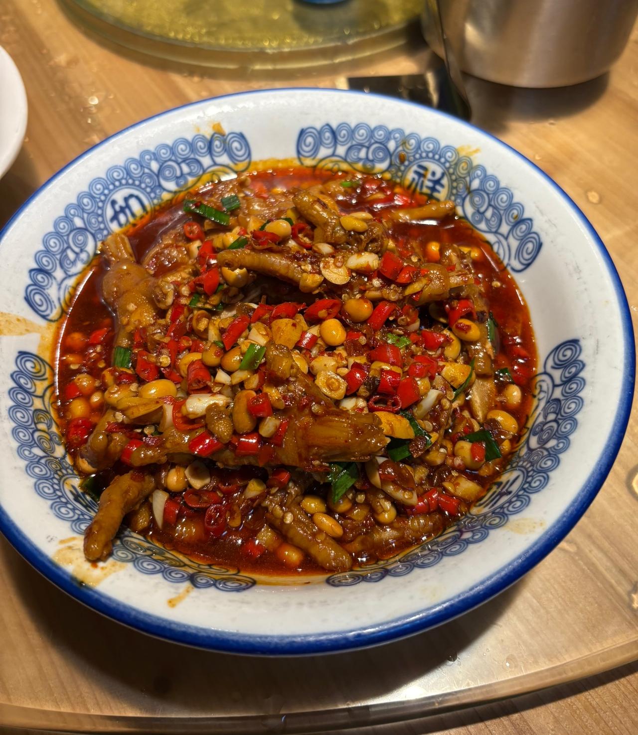 看了这两个图片的话，很多人其实都知道我的家乡在哪里，没错，就是在江西。一个无