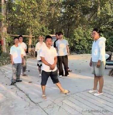 小故事！自从恩泽腿受伤，半熟一直说，好像恩泽看腿钱，全都是他给的